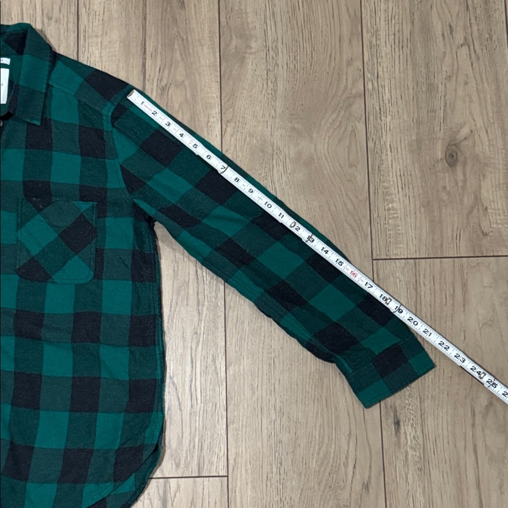 American Eagle Outfitters Boyfriend Fit Green and Black Button Down Women’s M - Picture 7 of 9